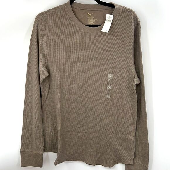 Gap medium brown Henley  - Picture 1 of 5
